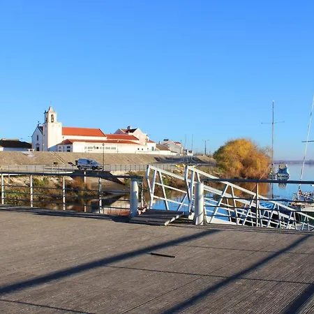 Casa Barco Valada